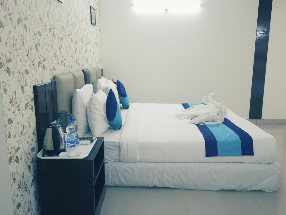 The Green Path Eco Hotel Bengaluru Kültér fotó